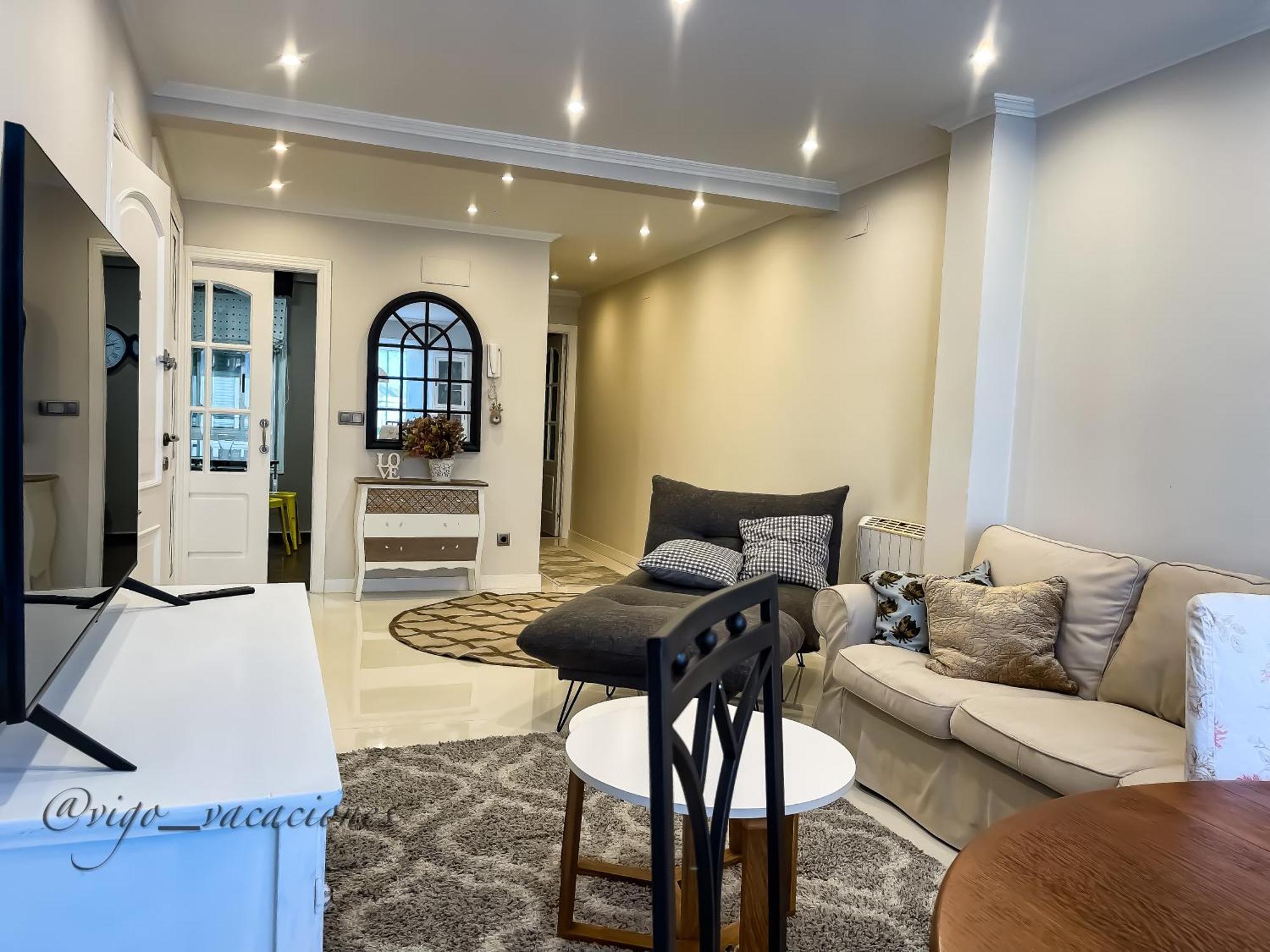 شقة Acogedor Piso Familiar Travesia فيجو المظهر الخارجي الصورة