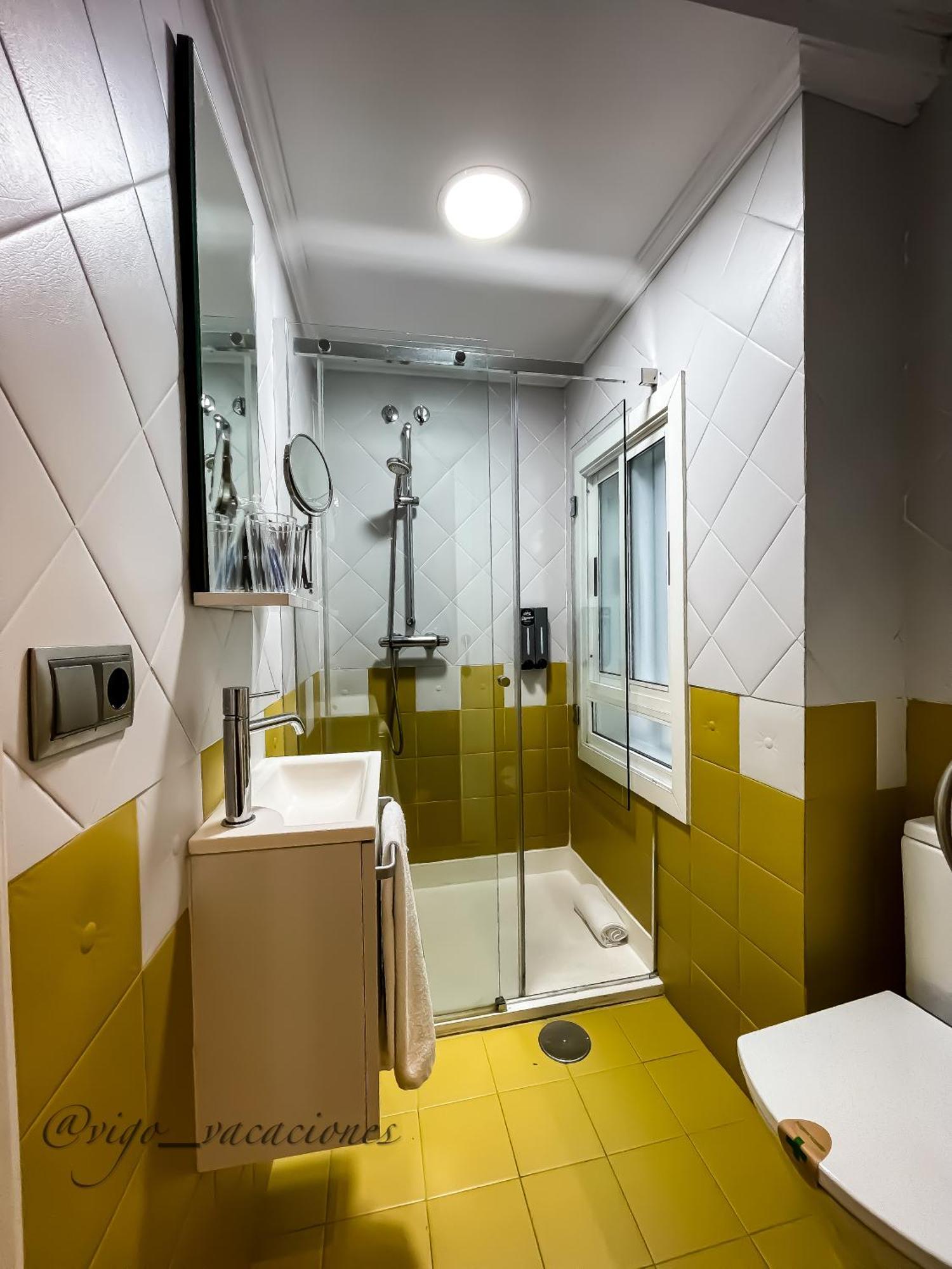 شقة Acogedor Piso Familiar Travesia فيجو المظهر الخارجي الصورة